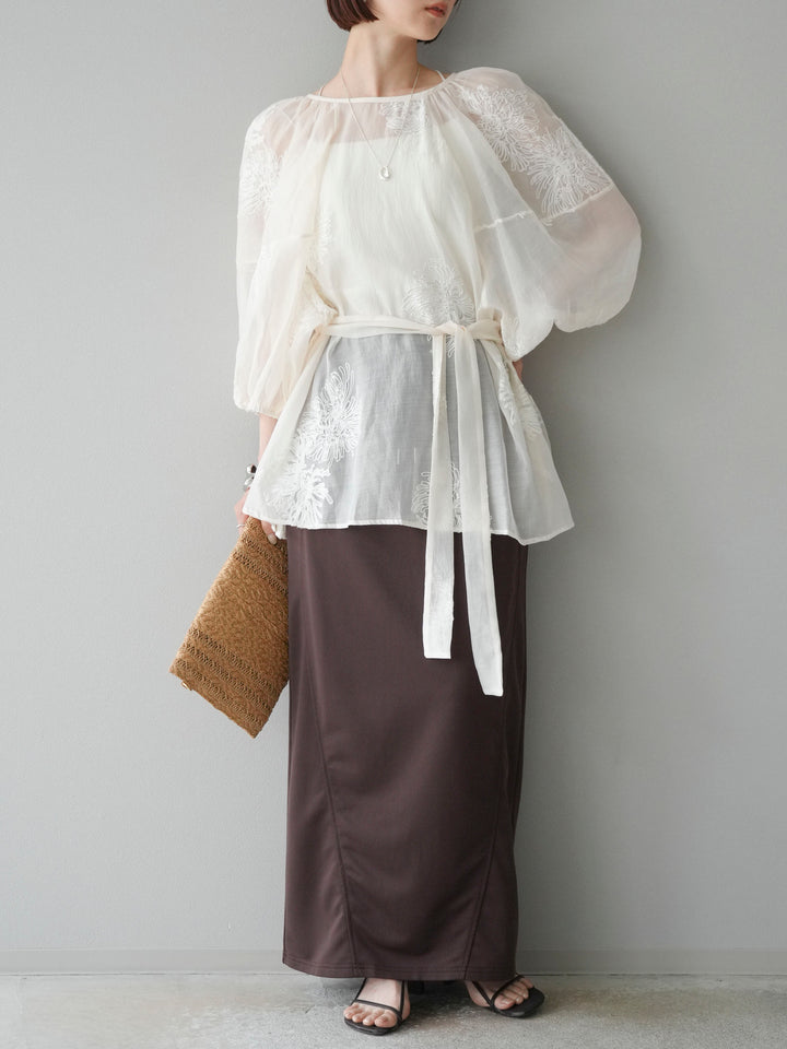 [予約]刺繍シアーバルーンスリーブブラウス/アイボリー
