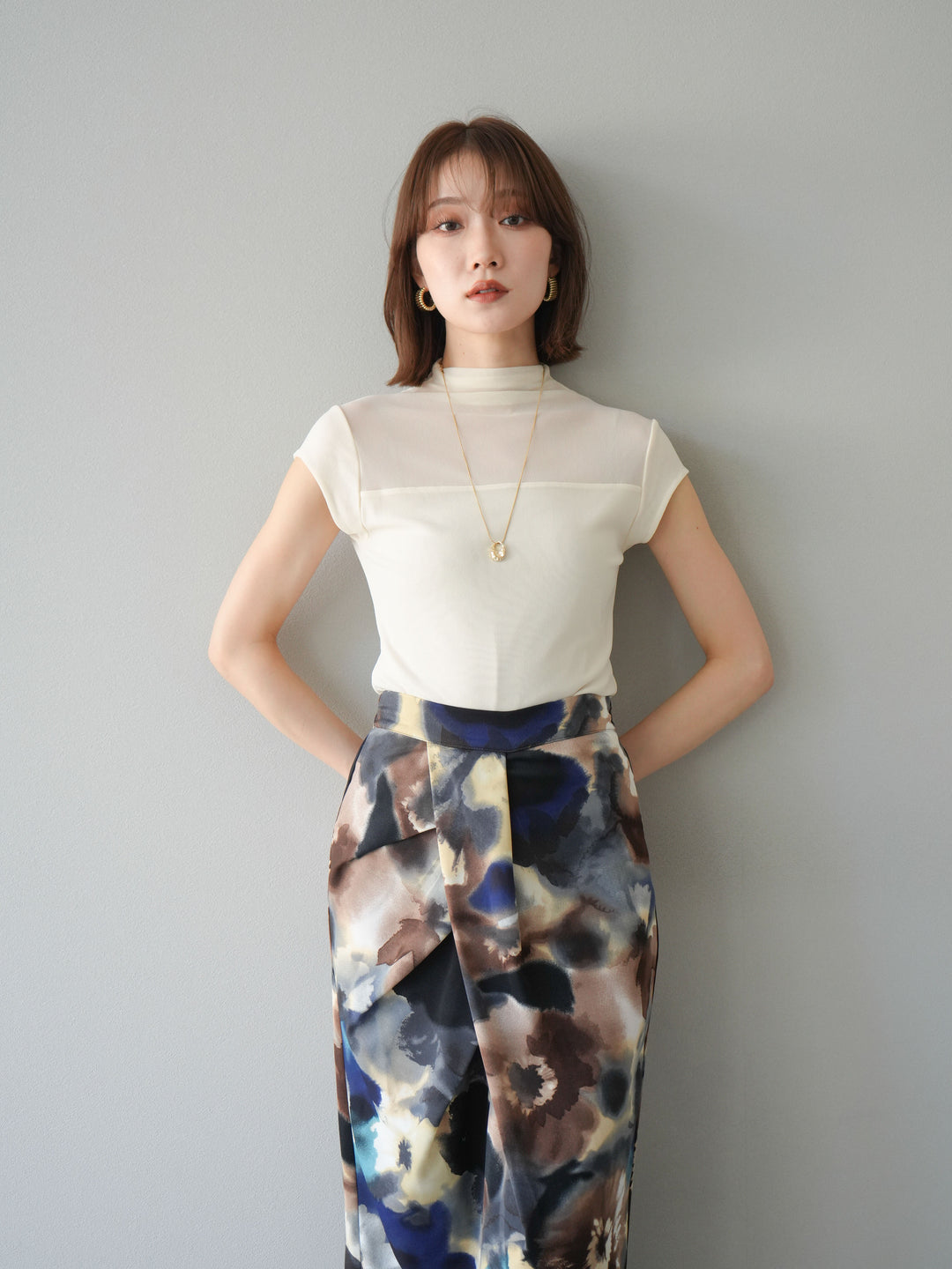 [預訂] 透視彈性上衣/象牙白