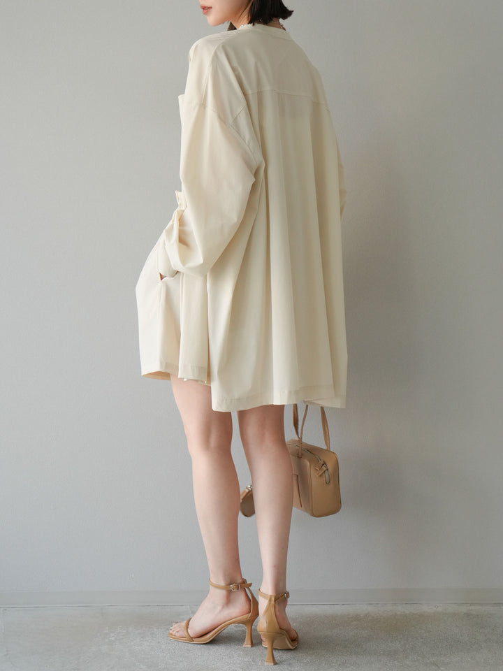 [預購] ICE TOUCH 荷葉邊褶皺短褲/米白色