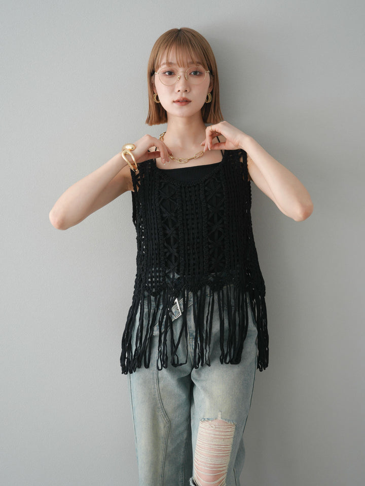 [予約]クロシェフリンジノースリーブトップス/ブラック