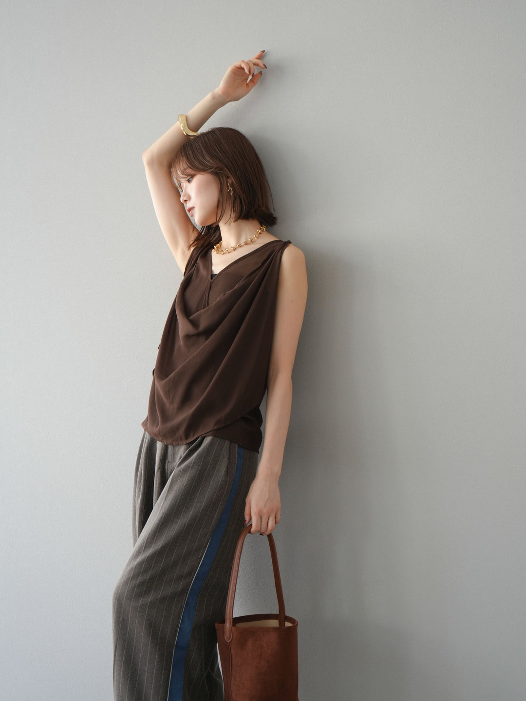 [予約]シアードレープレイヤードノースリーブトップス/ブラウン