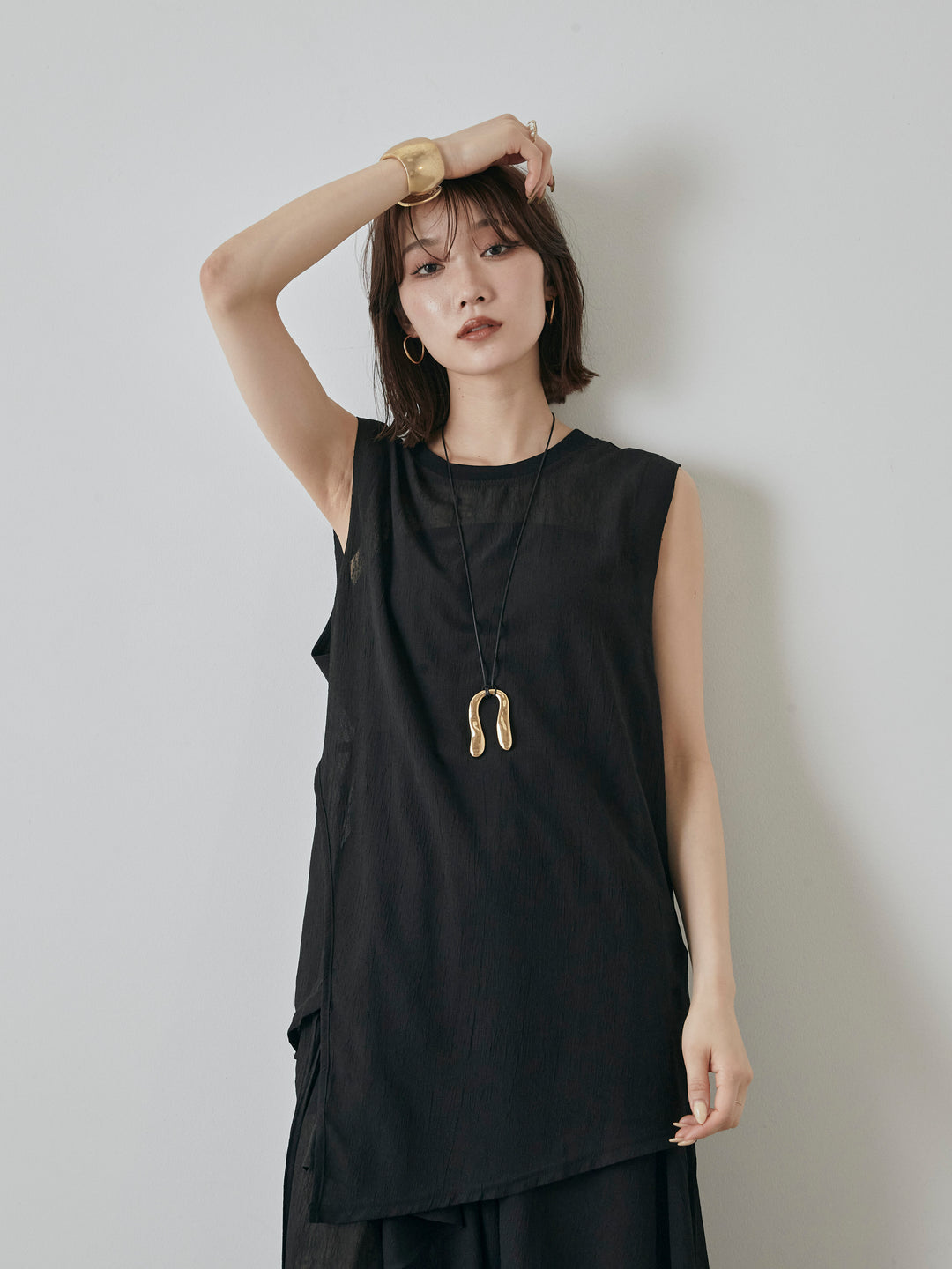 [予約]シアーワッシャーアシンメトリープルオーバー/ブラック