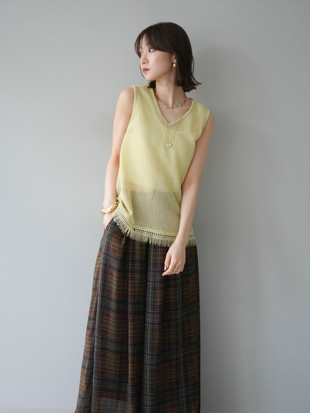 [予約]裾フリンジVネックニットタンクトップアンサンブル/イエロー