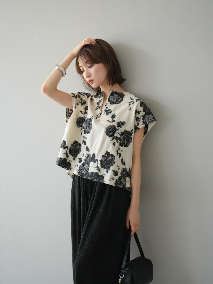 [予約]ジャガードZIPプルオーバー/ブラック