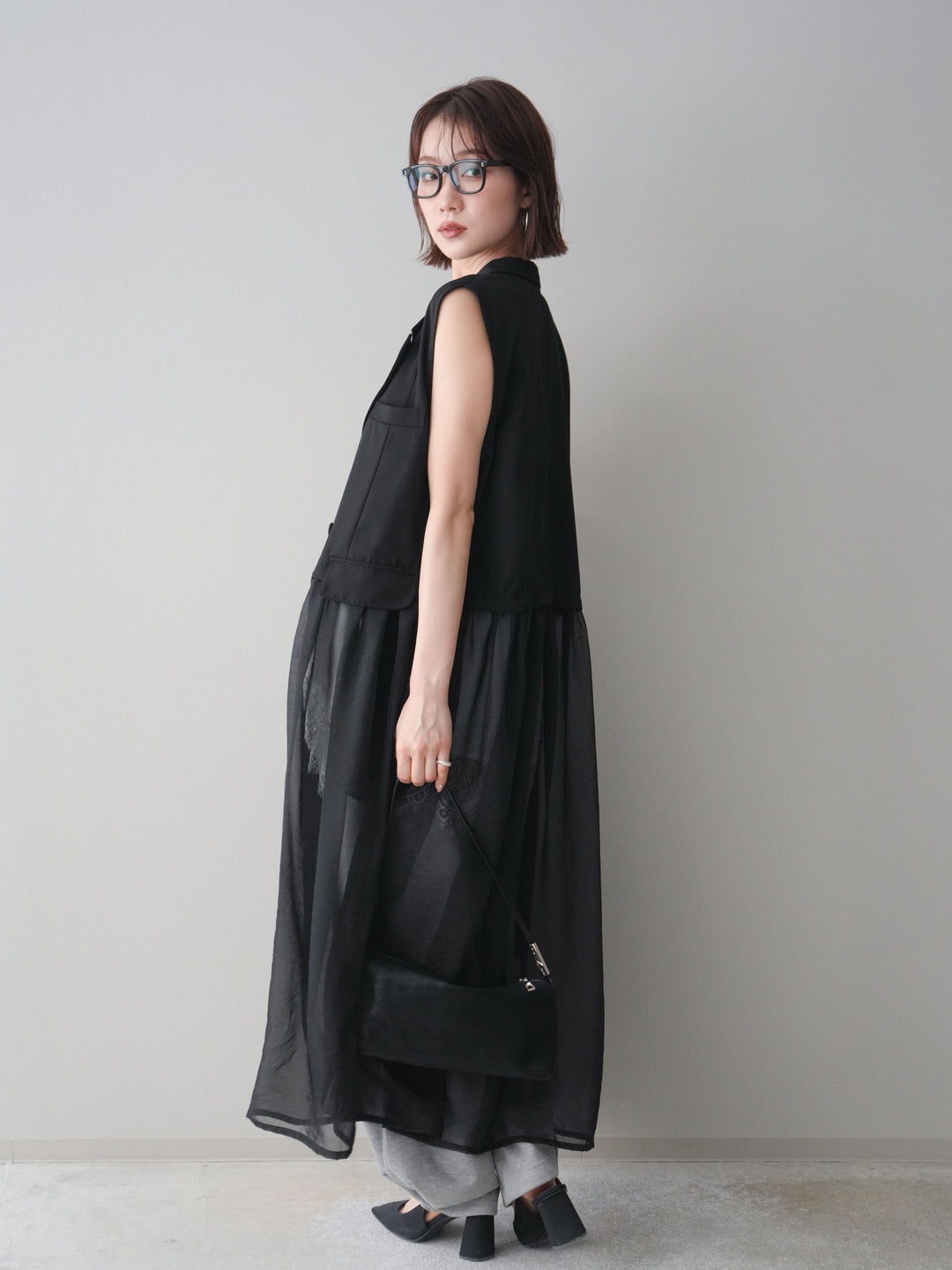 [SET]シアーレイヤードテーラードロングジレ+レーストリムキャミソール+2WAYデザインスウェットパンツ(3set)