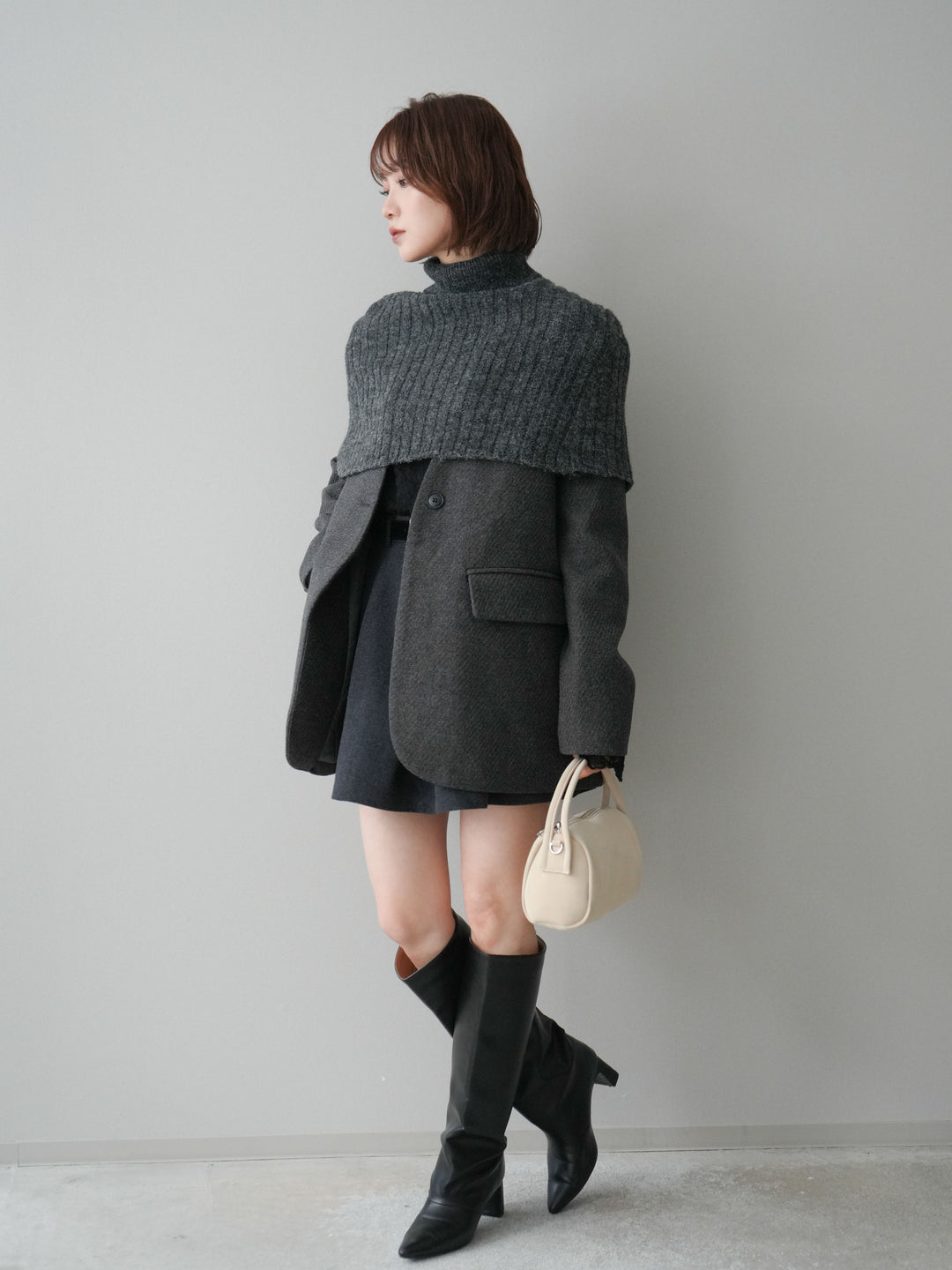 [SET]ケープ付ノーカラージャケット+ベルト付きタックミニスカート(2set)