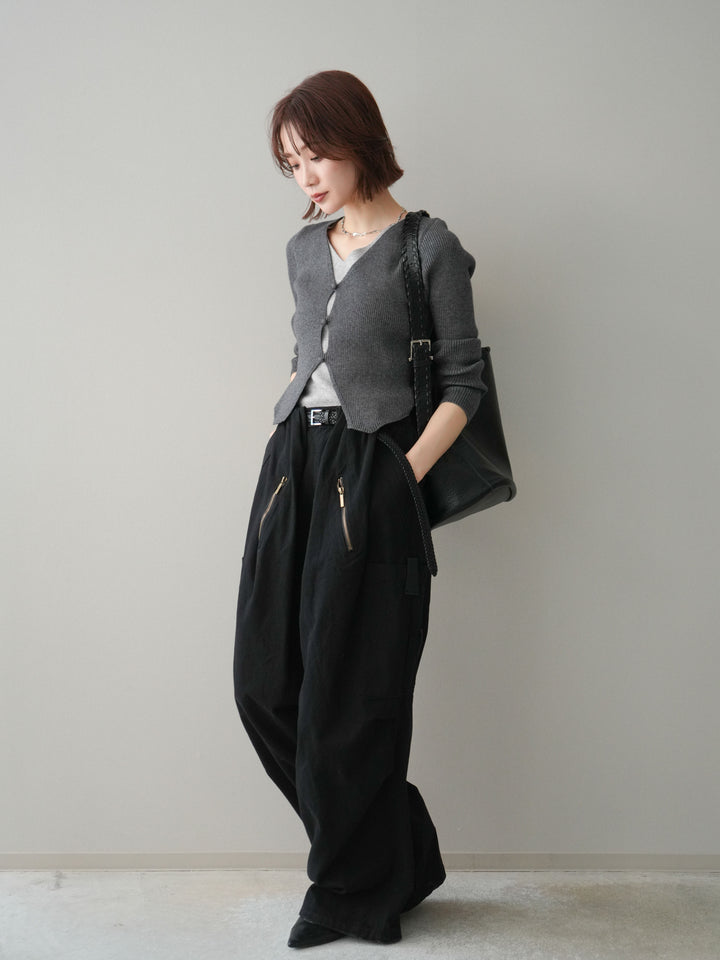 [SET]Vネック配色レイヤードスリットニットトップス+コットンタックループパンツ(2set)