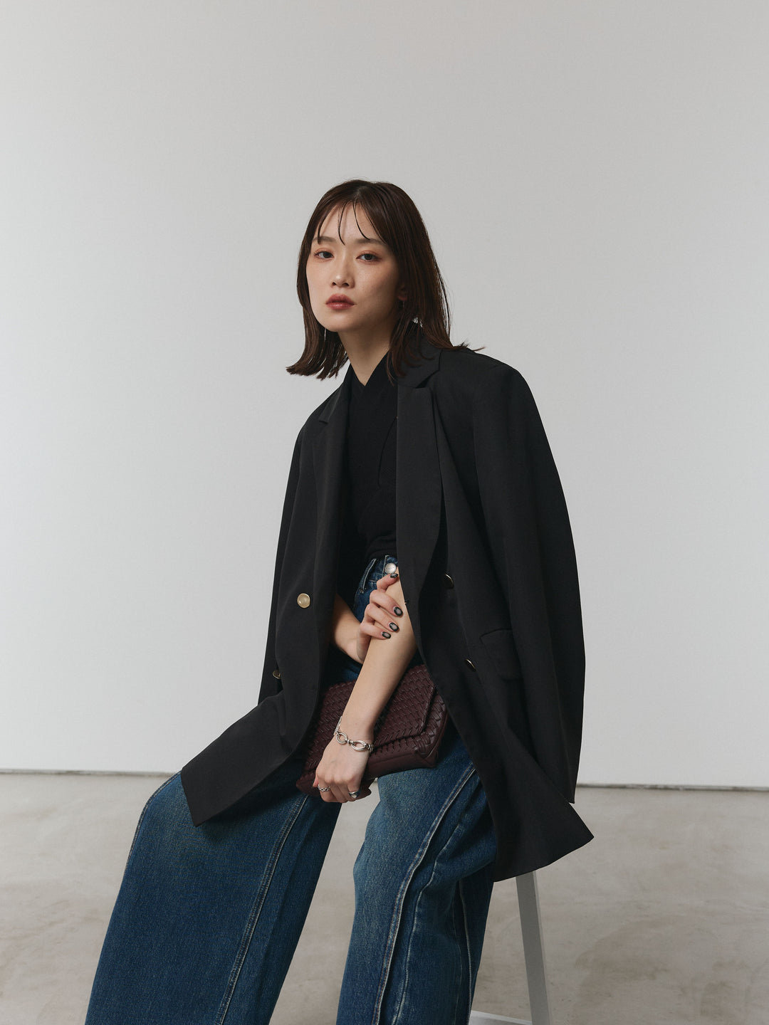 【Allure】[SET]クロスリブニットタンクトップ+サイドタックヴィンテージワイドデニム+ダブルブレストオーバージャケット(3set)