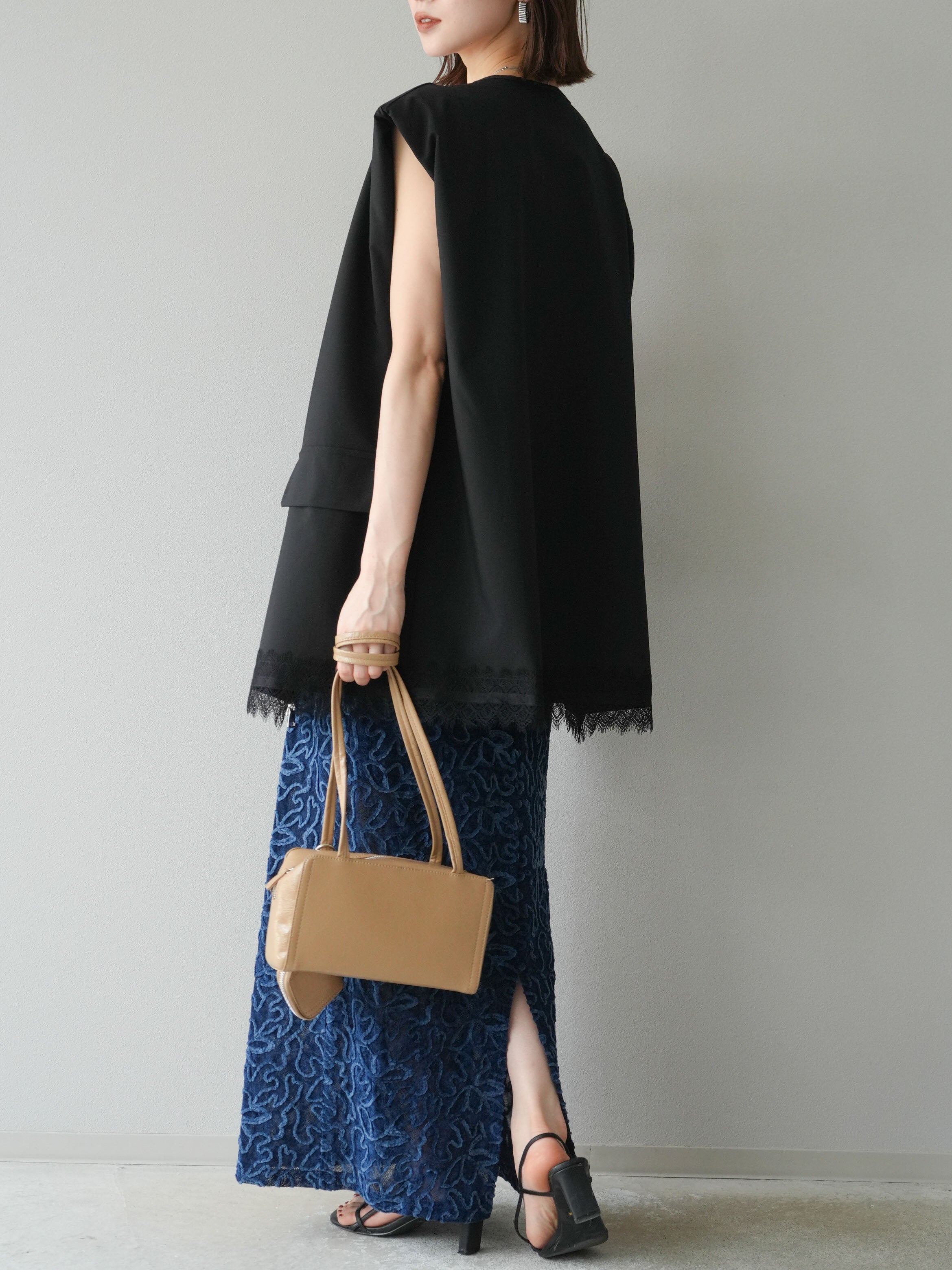 予約]パイピングフラワーシアーベロアスカート/ネイビー – Lumier