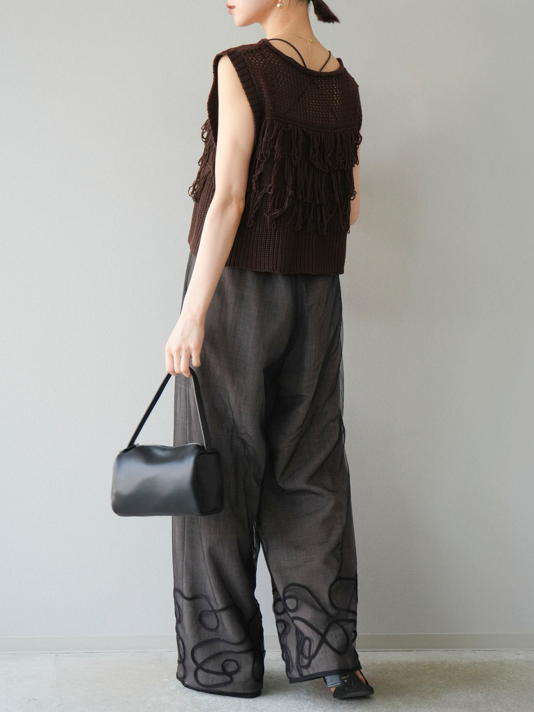[SET]透かし編みフリンジニットトップス+コード刺繍チュールレイヤードパンツ(2set)