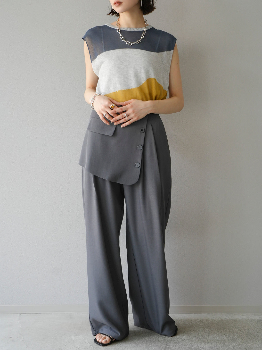 [Pre-order] Front flap slacks pants/gray