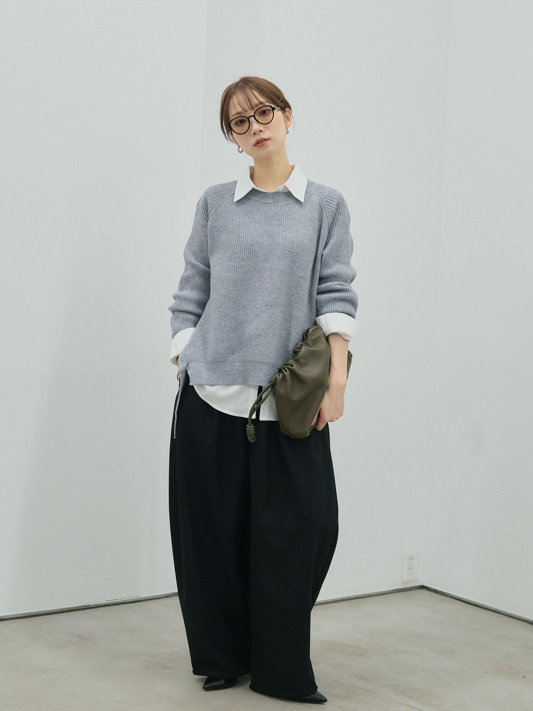 【Allure】[SET]サイドスリット畦編みニットプルオーバーシャツアンサンブル+モックスカルゼサイドタックコクーンパンツ(2set)