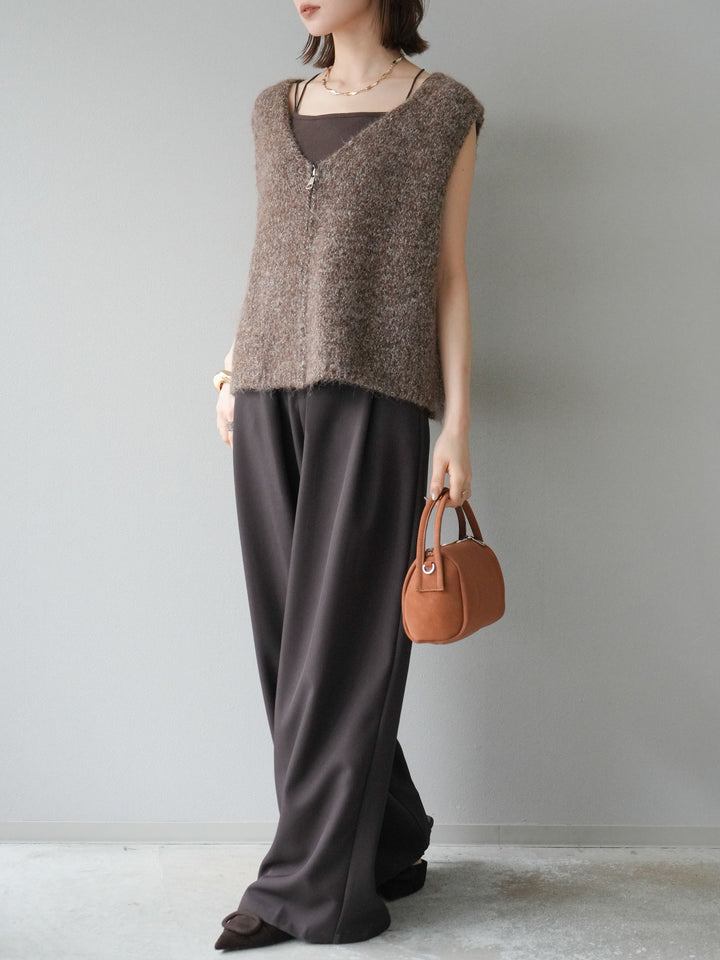 【預購】皮帶環設計寬褲/棕色