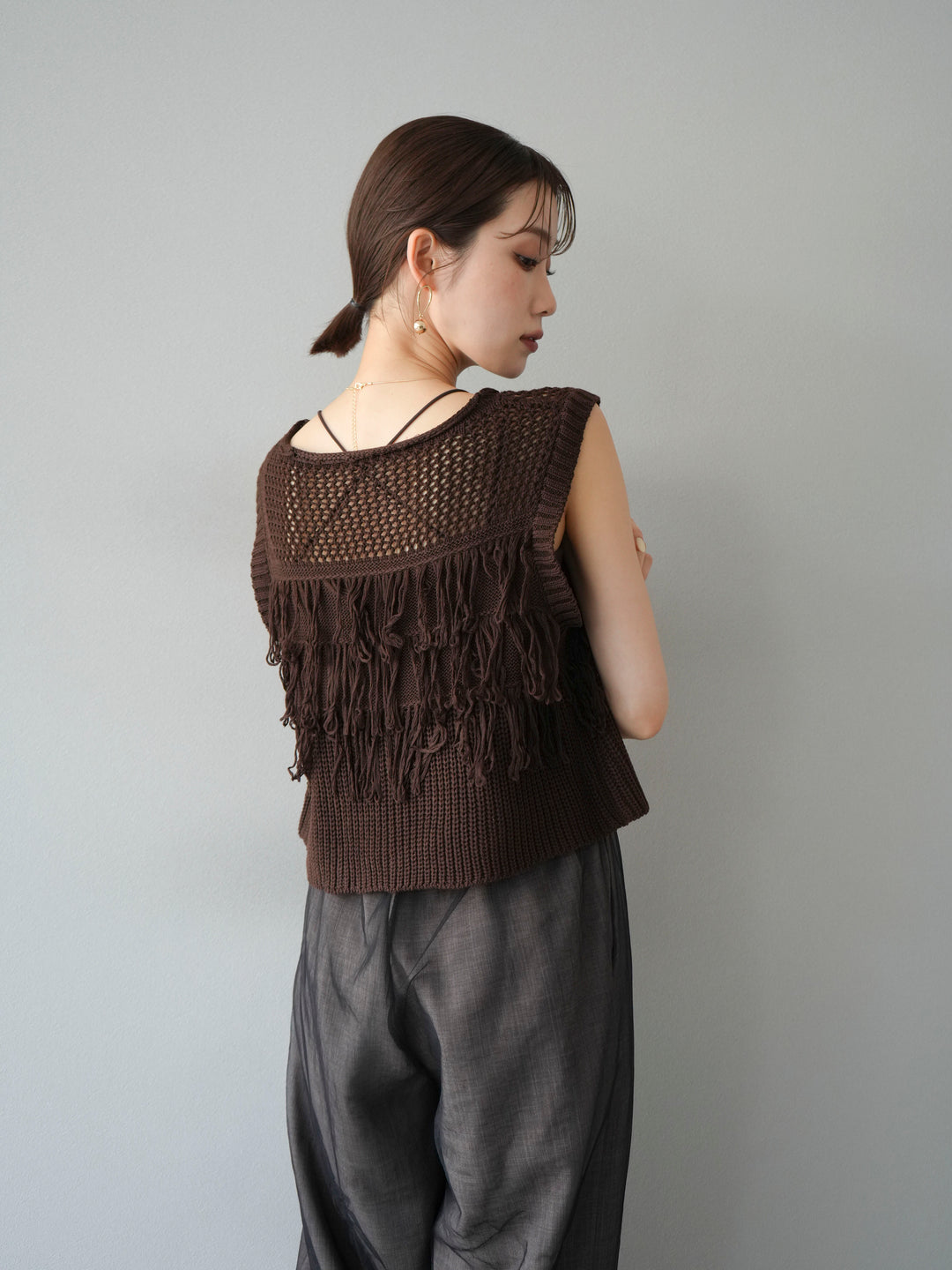 【預購】鏤空流蘇針織上衣/棕色