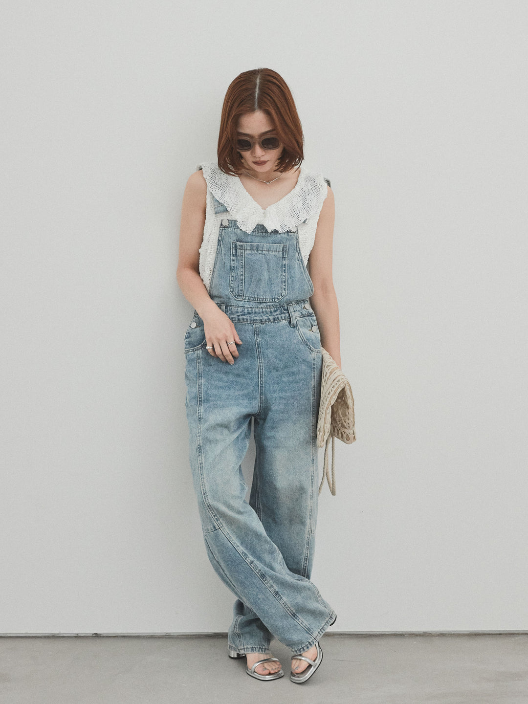 [SET]センターシームデニムサロペット +テープヤーンラッフルノースリトップス(2set)