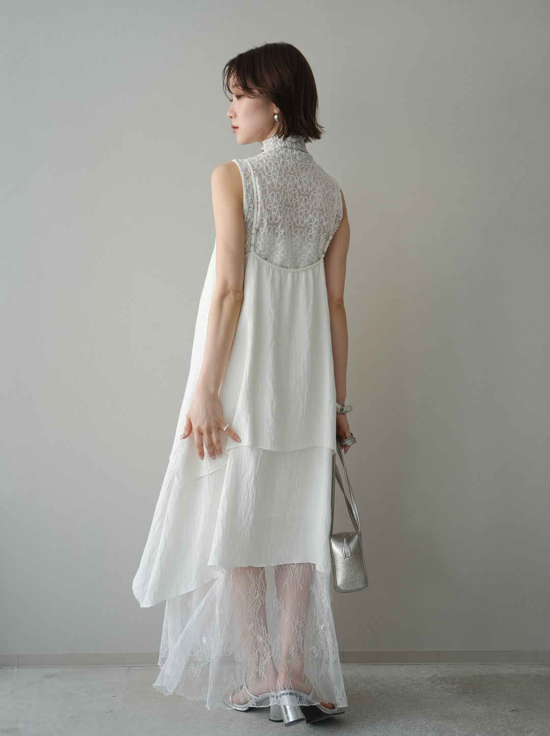 【套裝】蕾絲邊飾不對稱洋裝 + 配件套裝（2 套可選）