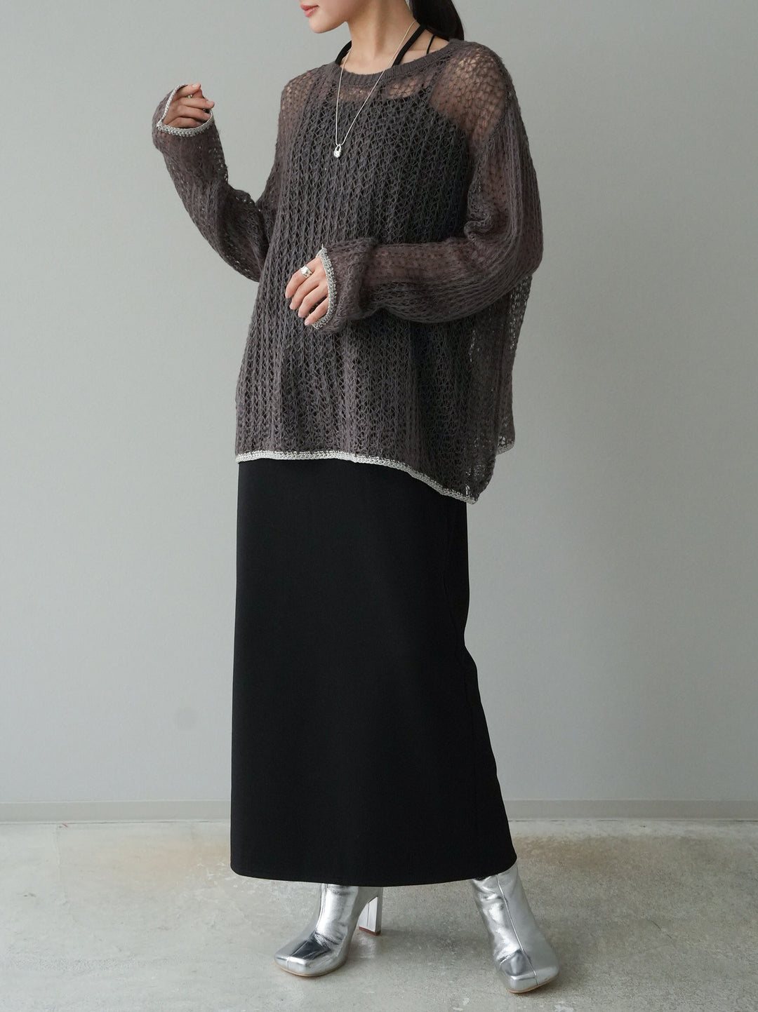 [予約]ラメ配色透かし編みニットプルオーバー/チャコール