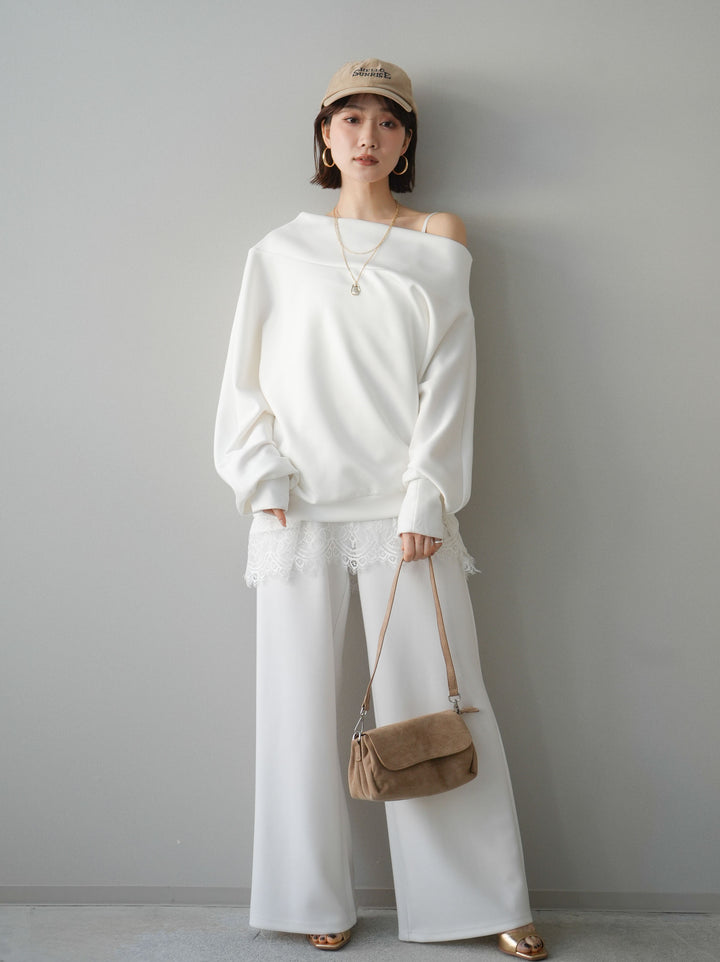 [予約]アシンメトリーオフショルポンチプルオーバー/white