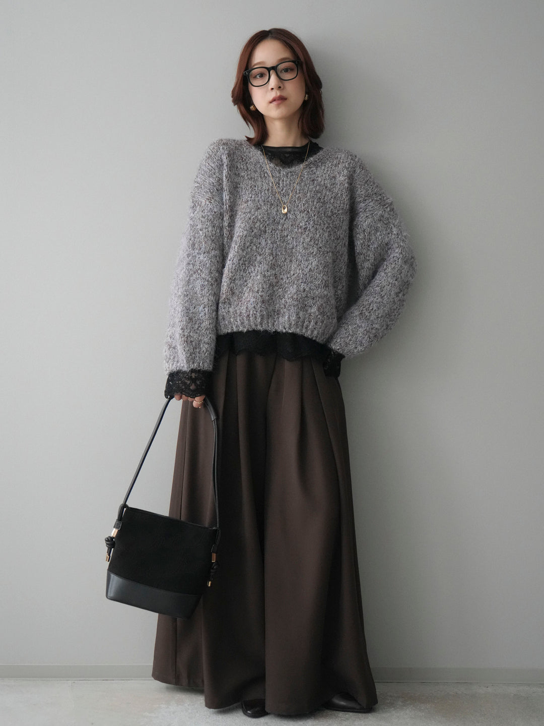 [SET]Vネックミックスヤーンニットプルオーバー+チュールレーストップス+テープベルトタックバギーパンツ(3set)