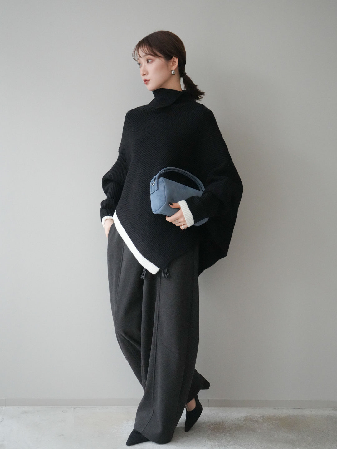 [予約]ベルト付裏起毛センターシームカーブパンツ/charcoal