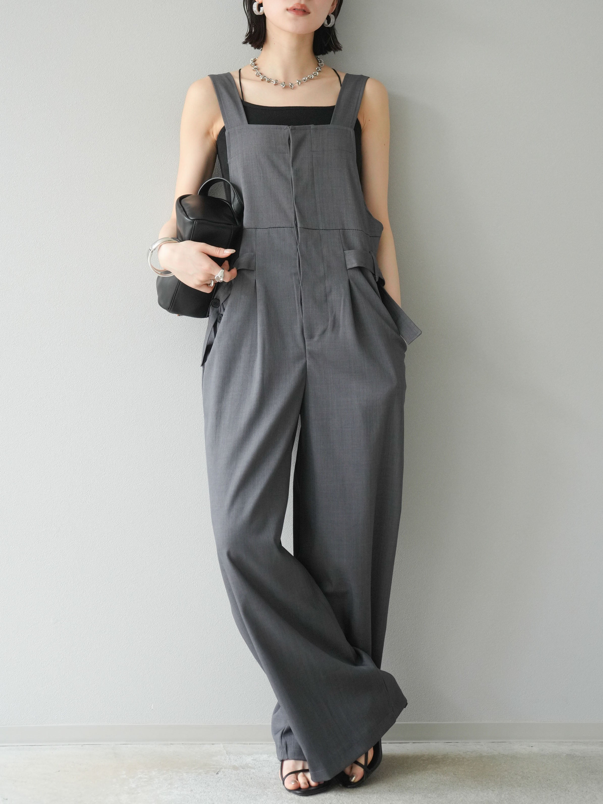 予約]ベルトデザインサロペット/グレー – Lumier