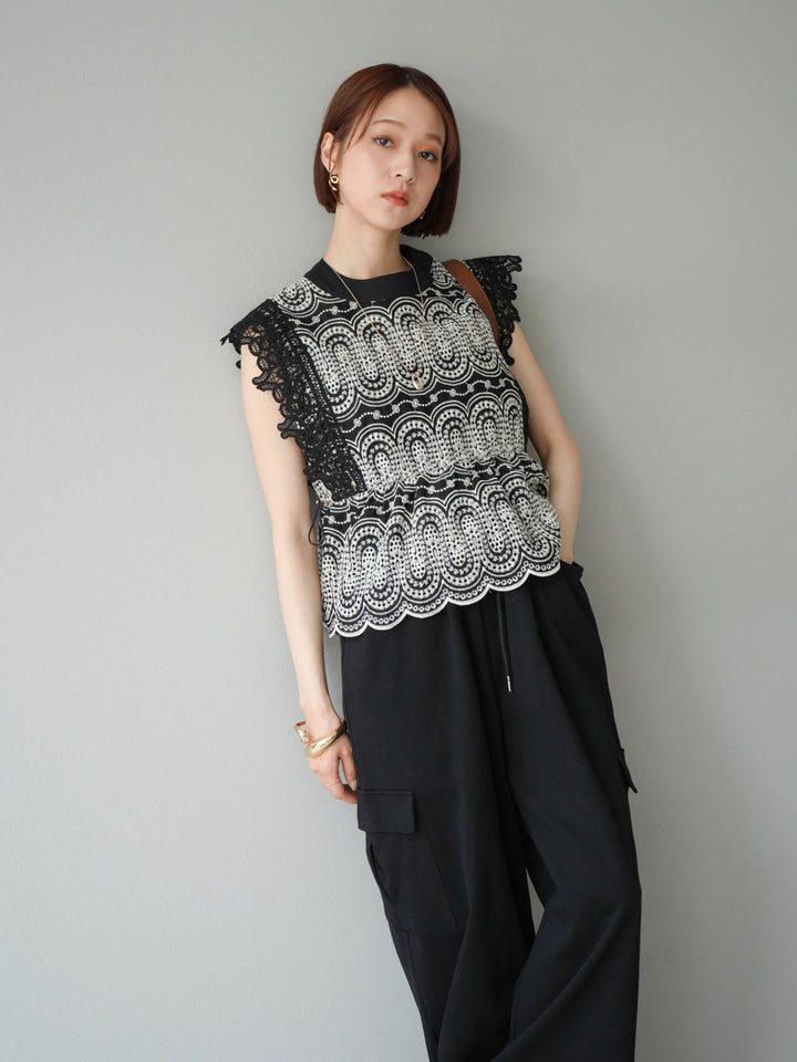 [予約]スカラップ刺繍レースブラウス/ブラック