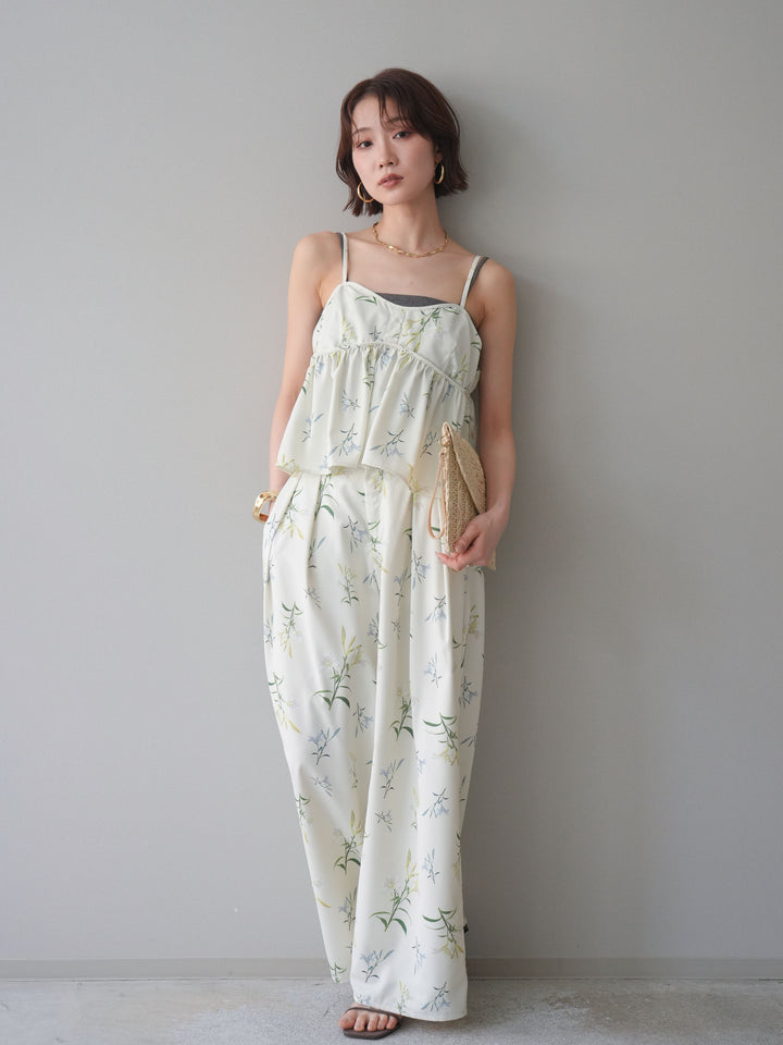 [SET]フラワープリントキャミソール+フラワープリントタックパンツ(2set)