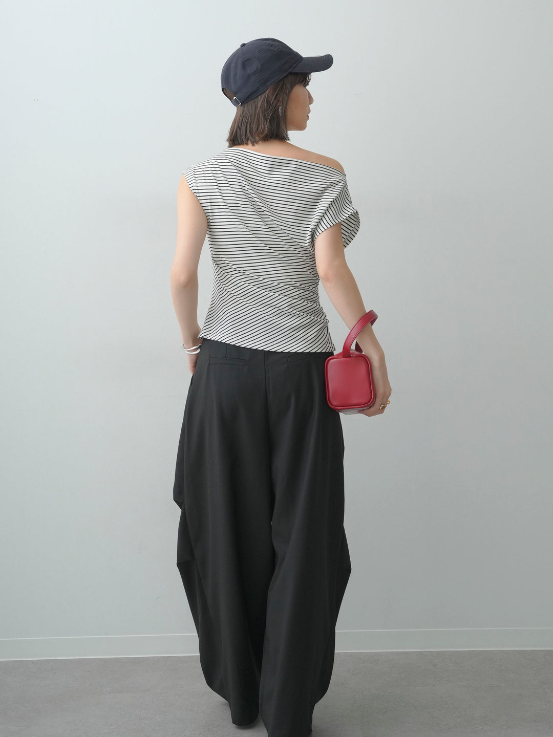 [SET]アシメギャザーカットソー+ベルトループカーブタックワイドパンツ(2set)