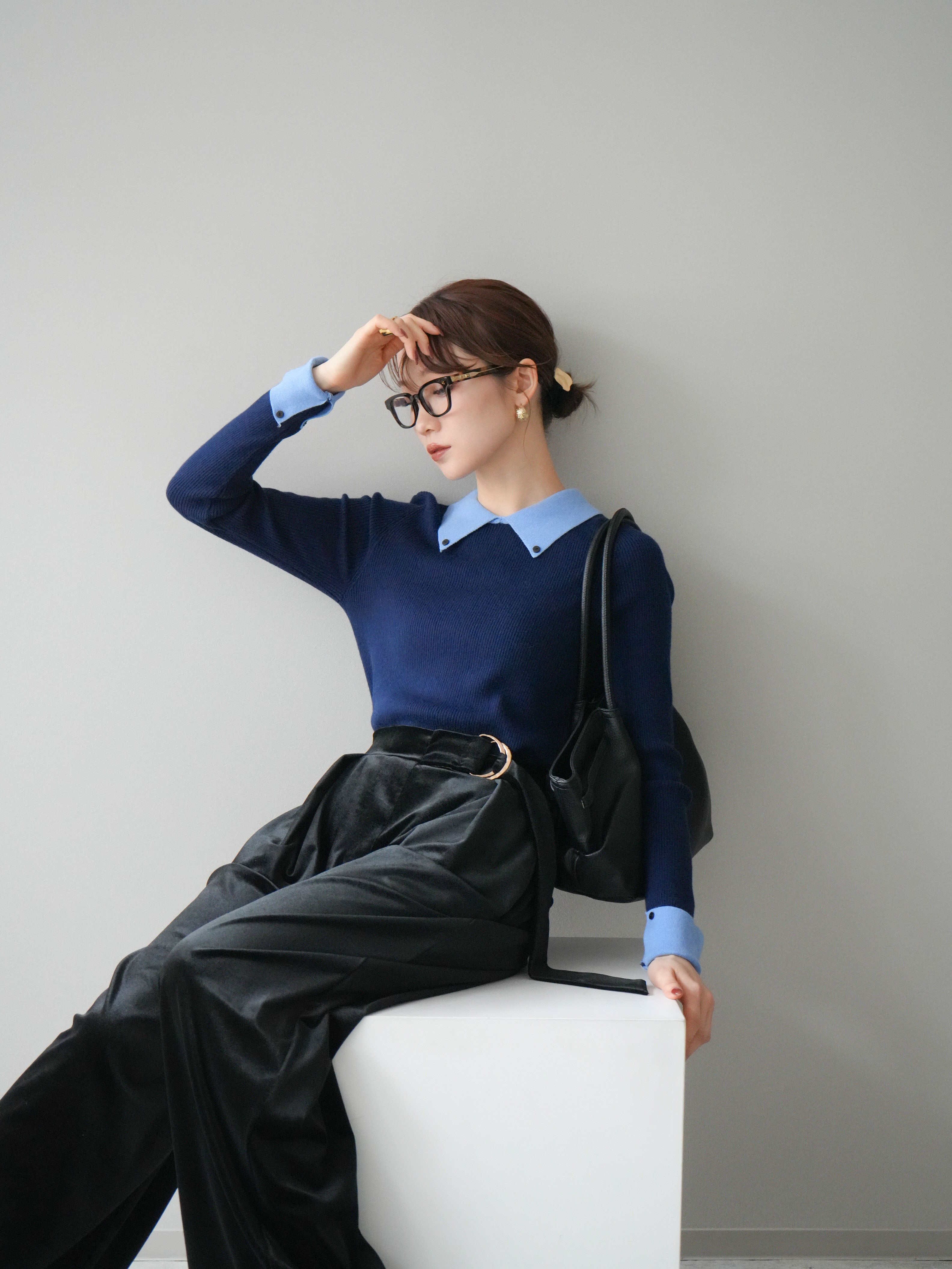 予約]ニットカフス襟付き配色リブニットトップス/navy – Lumier