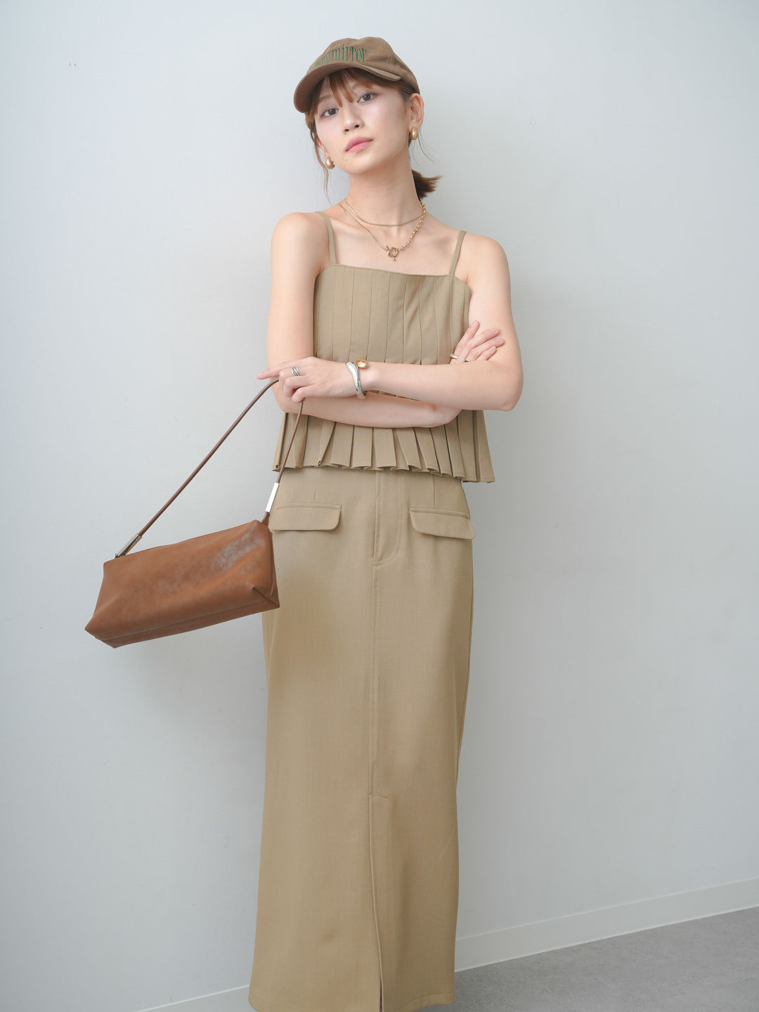 [SET]クレープデシンタックキャミソール+クレープデシンフラップ付きストレートスカート(2set)