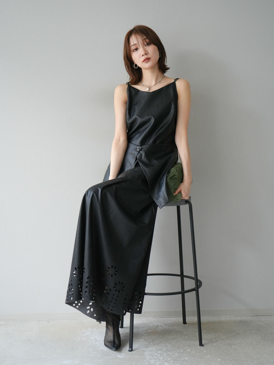 [予約]レイヤードレザーキャミソールチュニック/ブラック