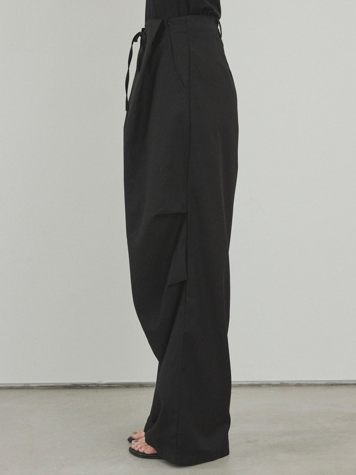 [預購] Design Loop 側邊褶褲/黑色