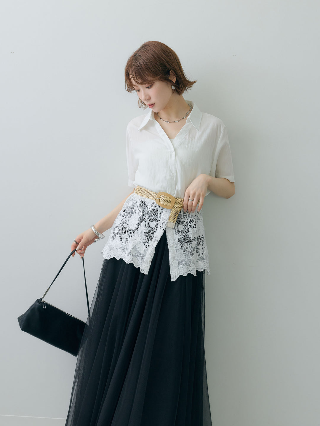 [予約]ベルト付レースドッキング半袖シャツブラウス/white