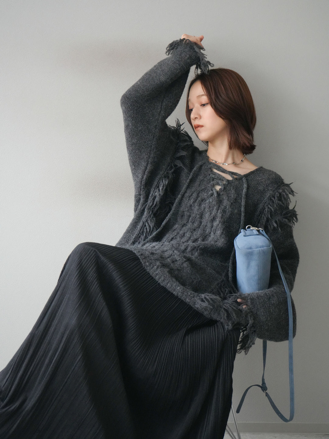 [予約]レースアップフリンジニットプルオーバー/gray