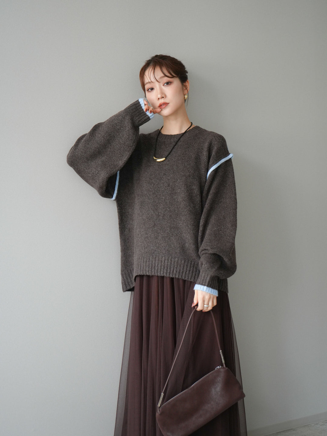 [予約]バイカラーパイピングニットプルオーバー/brown