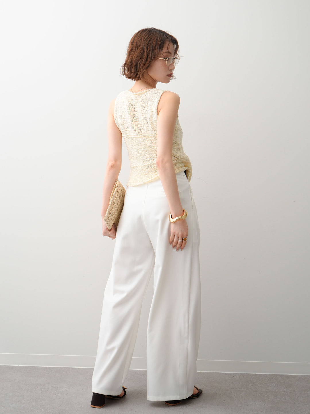 [SET]テープヤーンVネックニットトップス+アシンメトリーベルトタックワイドパンツ(2set)