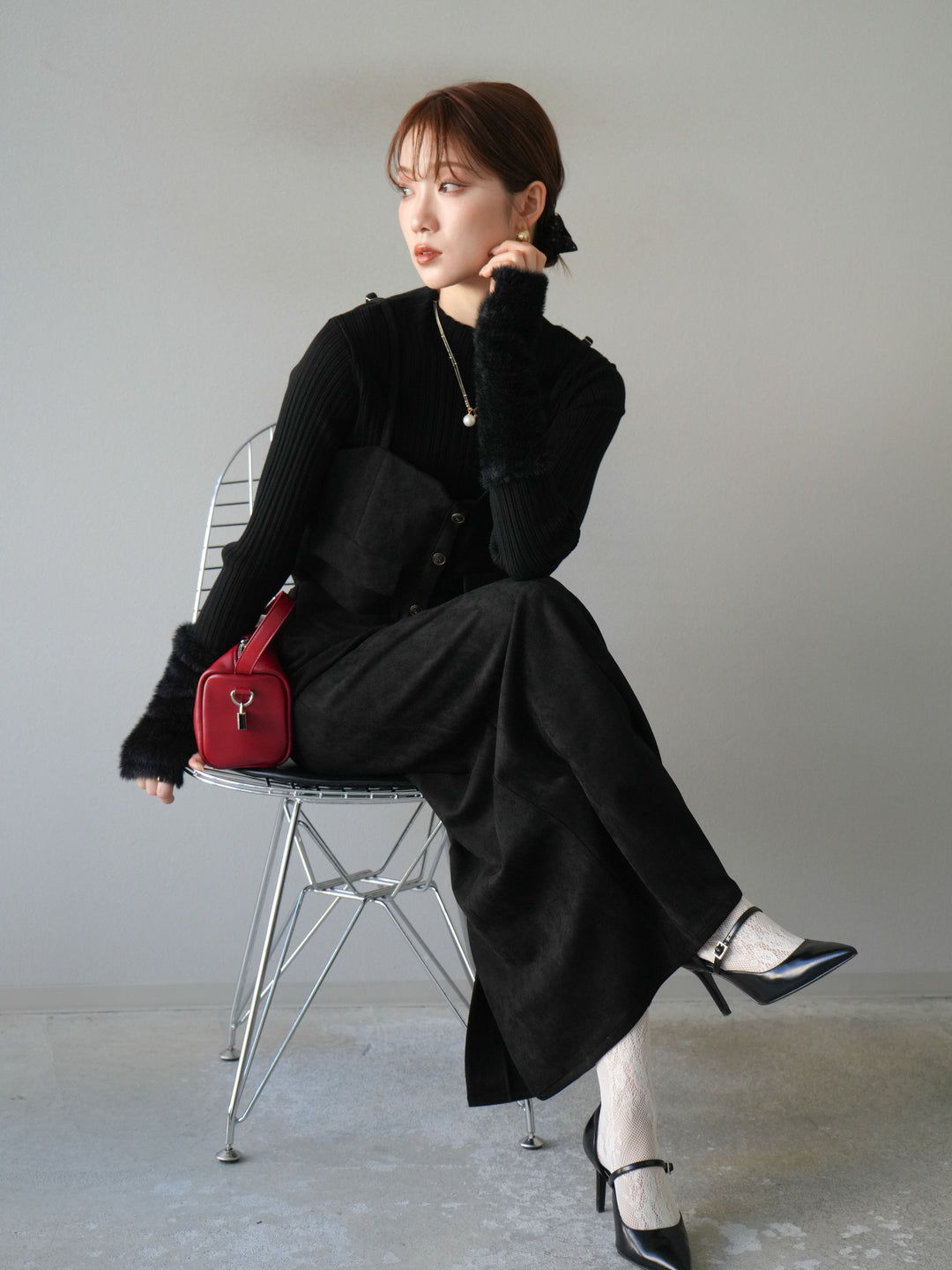 [SET]スウェードビスチェ+アームシャギーランダムリブニットトップス+スウェードIラインスカート(3set)