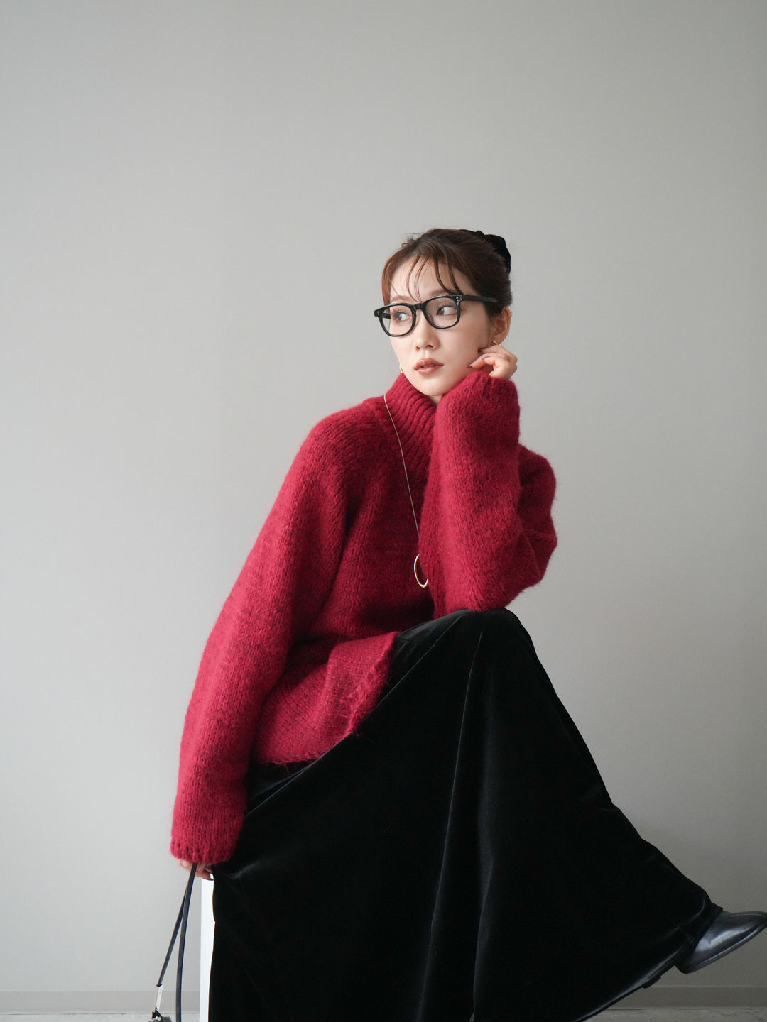 [予約]アシンメトリーハイネックニットプルオーバー/red