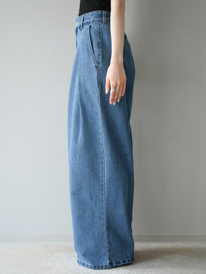 【預購】雙褶寬牛仔褲/藍色