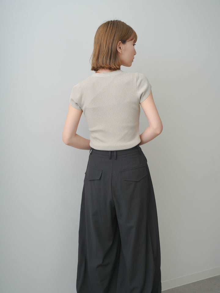 [予約]ネックレイヤードヘンリーVネックリブニットトップス/beige