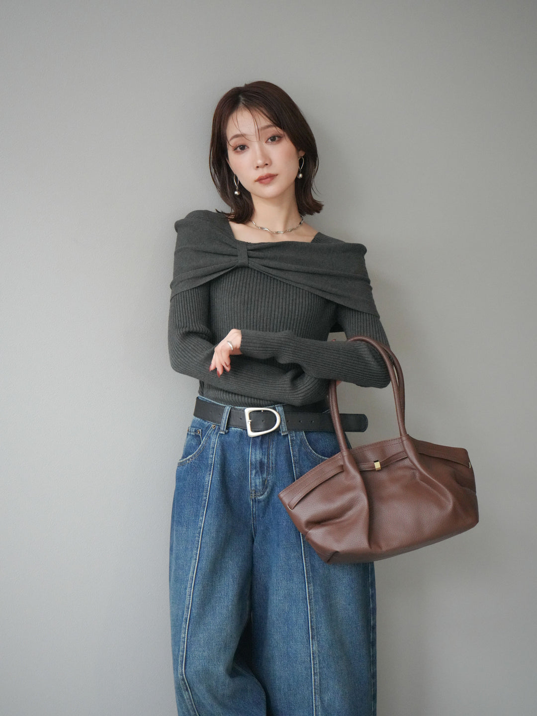 [予約]リボンモチーフオフショルリブニットトップス/gray