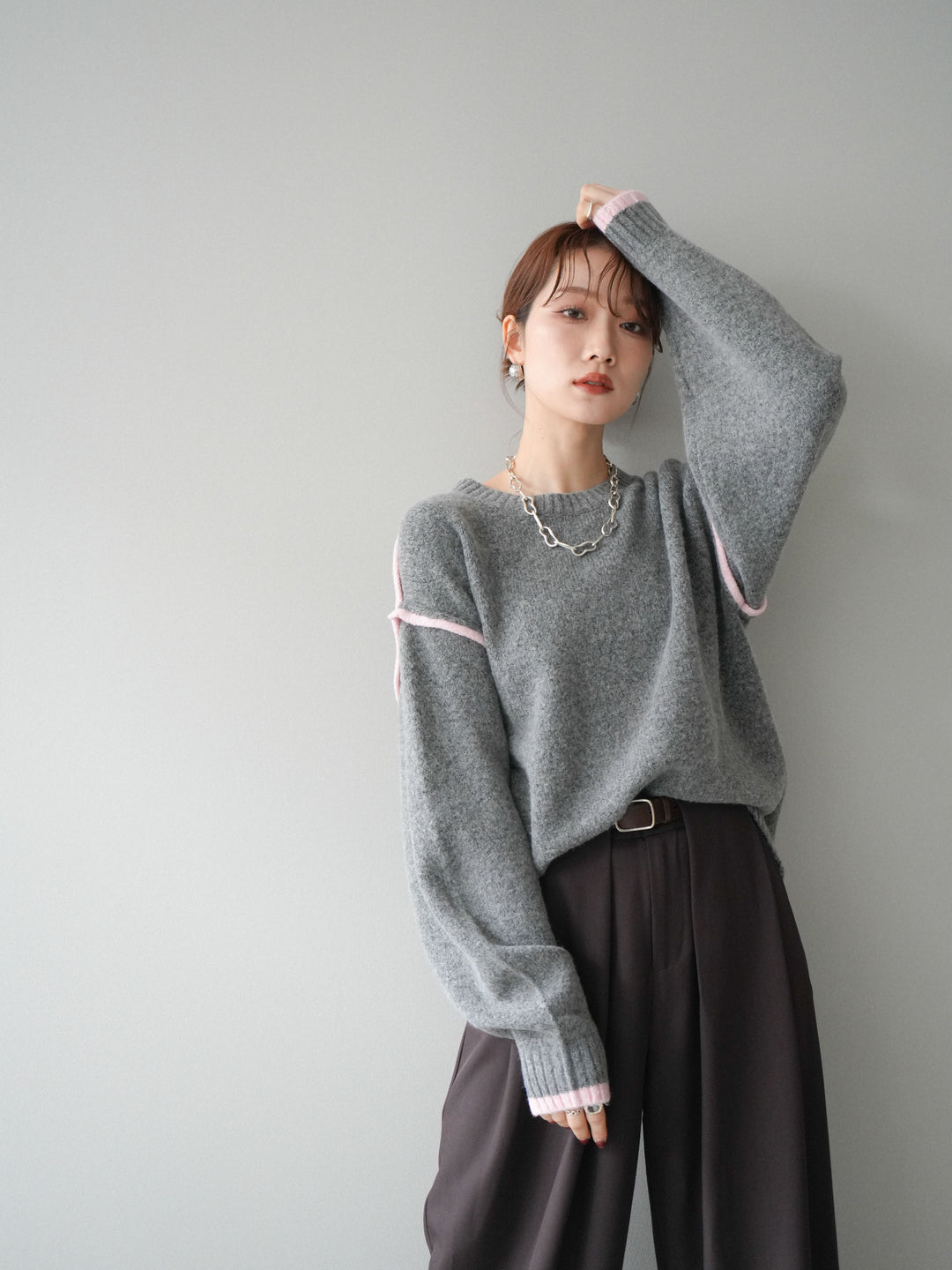 [予約]バイカラーパイピングニットプルオーバー/gray