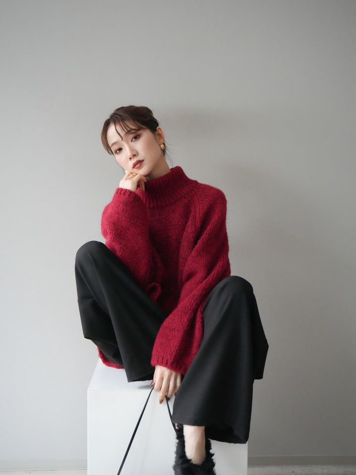 [予約]アシンメトリーハイネックニットプルオーバー/red