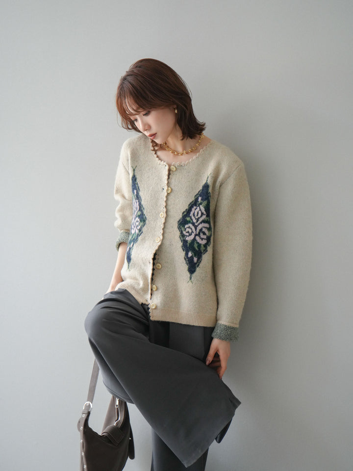 [予約]アンティークフラワージャガードニットカーディガン/ivory