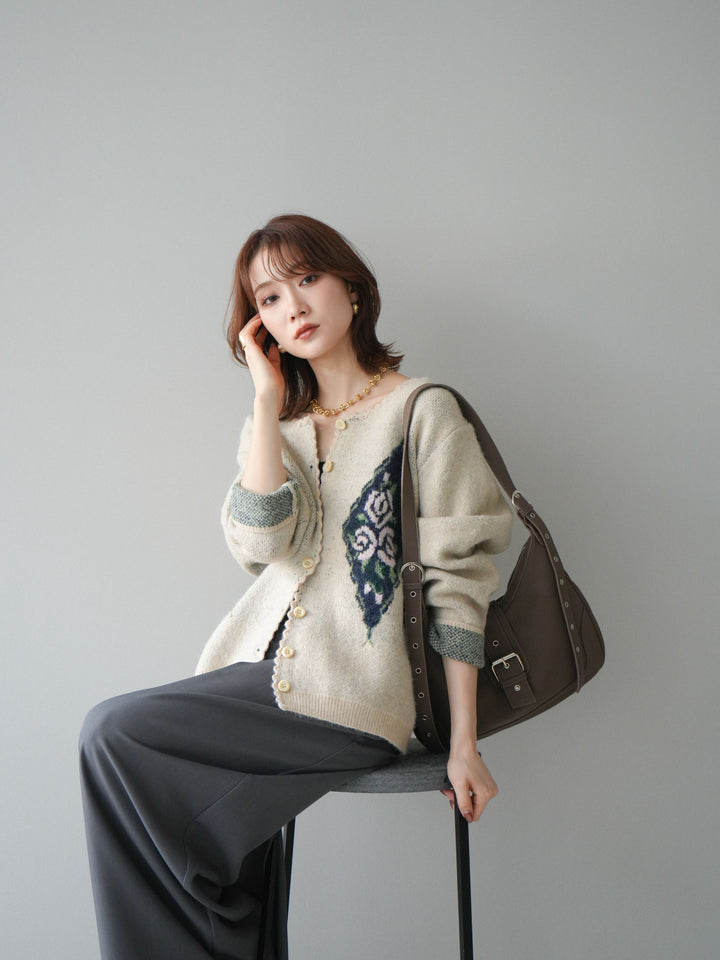 [予約]アンティークフラワージャガードニットカーディガン/ivory