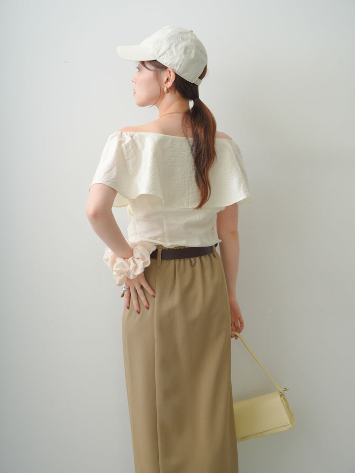[SET]ラッフルオフショルブラウス+クレープデシンフラップ付きストレートスカート(2set)