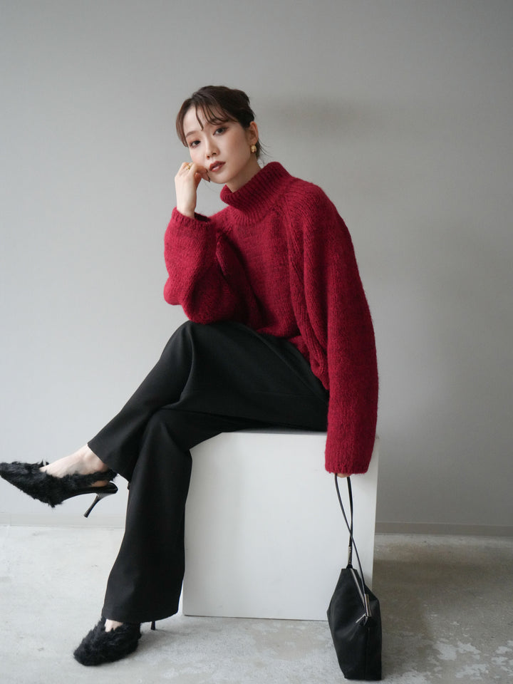 [予約]アシンメトリーハイネックニットプルオーバー/red