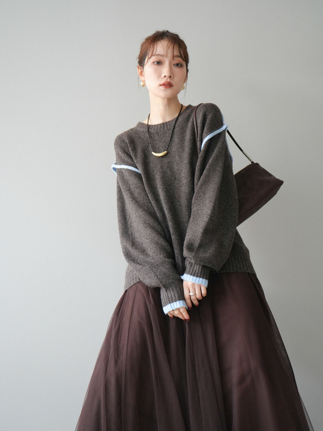 [予約]バイカラーパイピングニットプルオーバー/brown