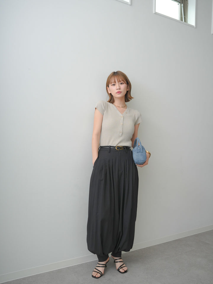 [予約]ネックレイヤードヘンリーVネックリブニットトップス/beige