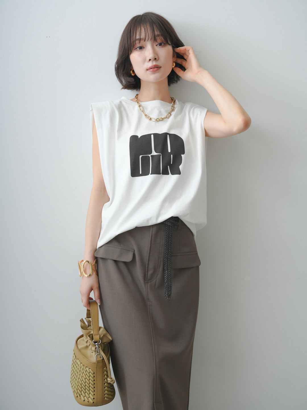 [予約]ショルダータックノースリーブオーバーTEE/off